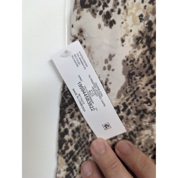 Terra and Sky Womens Leggings Size 2X Snake Skin Print High Rise Capri Leggings - Picture 3 of 3